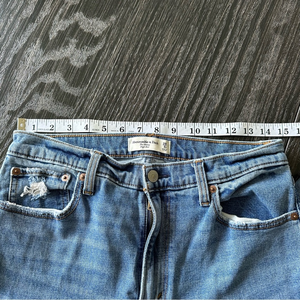 Abercrombie & Fitch Curve Love The Skinny High Rise Jean w/ Split Hem Detail 29R - Picture 8 of 8